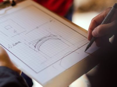 The Difference Between a Surveyor and a Valuer